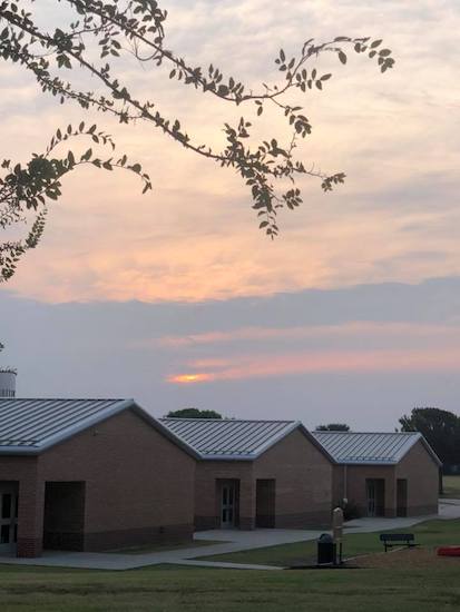 38248789_1049459118546922_830955430